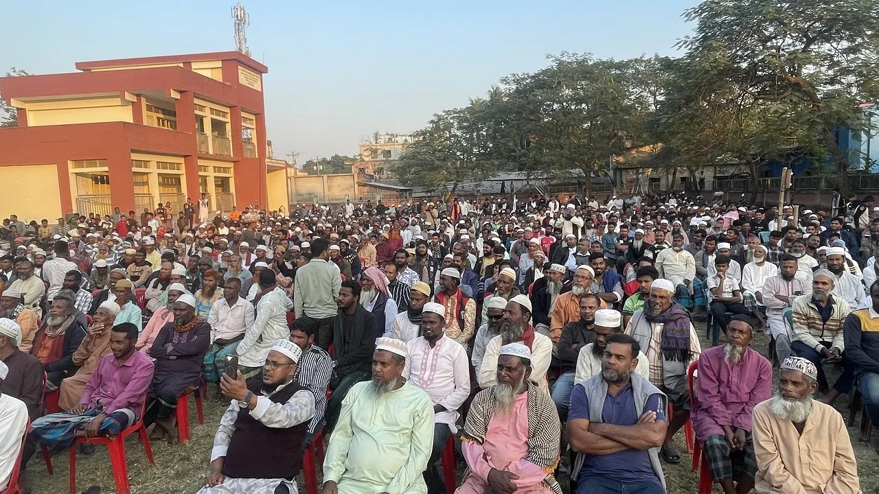 গাংনীতে জামায়াতে ইসলামীর কর্মী সমাবেশে ৩০৫ পরিবারের যোগদান
