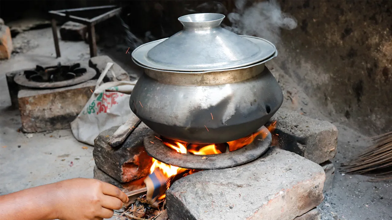 গ্যাস সংকট : পরিস্থিতি যখন স্বাভাবিক হতে পারে