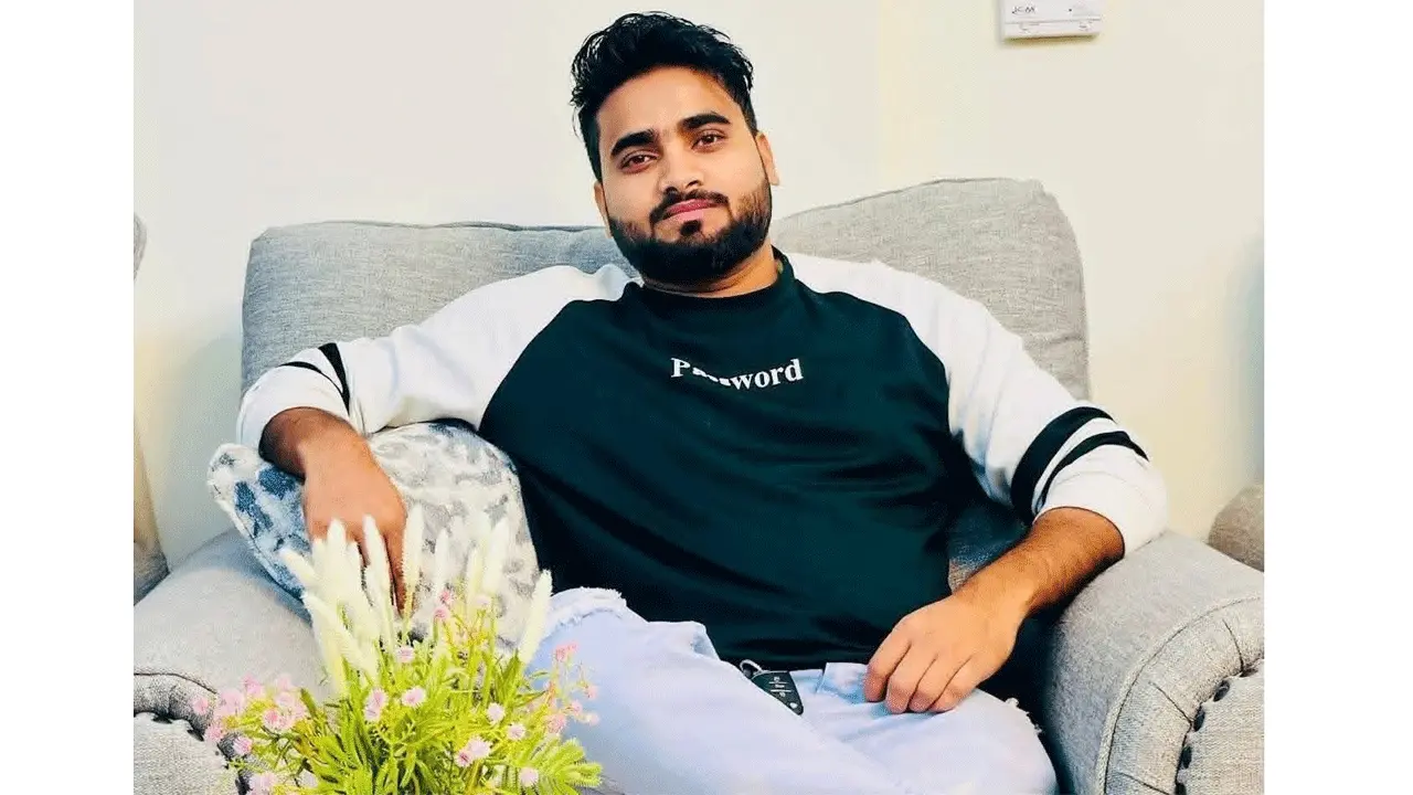 গৌরনদীতে বাস চাপায় কুয়েত প্রবাসী নিহত