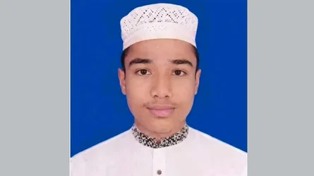 গাজীপুরে কাভার্ডভ্যানের ধাক্কায় মাদরাসাছাত্র নিহত