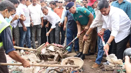 গাজীপুরে ডেঙ্গু প্রতিরোধ ও পরিচ্ছন্নতা অভিযান শুরু