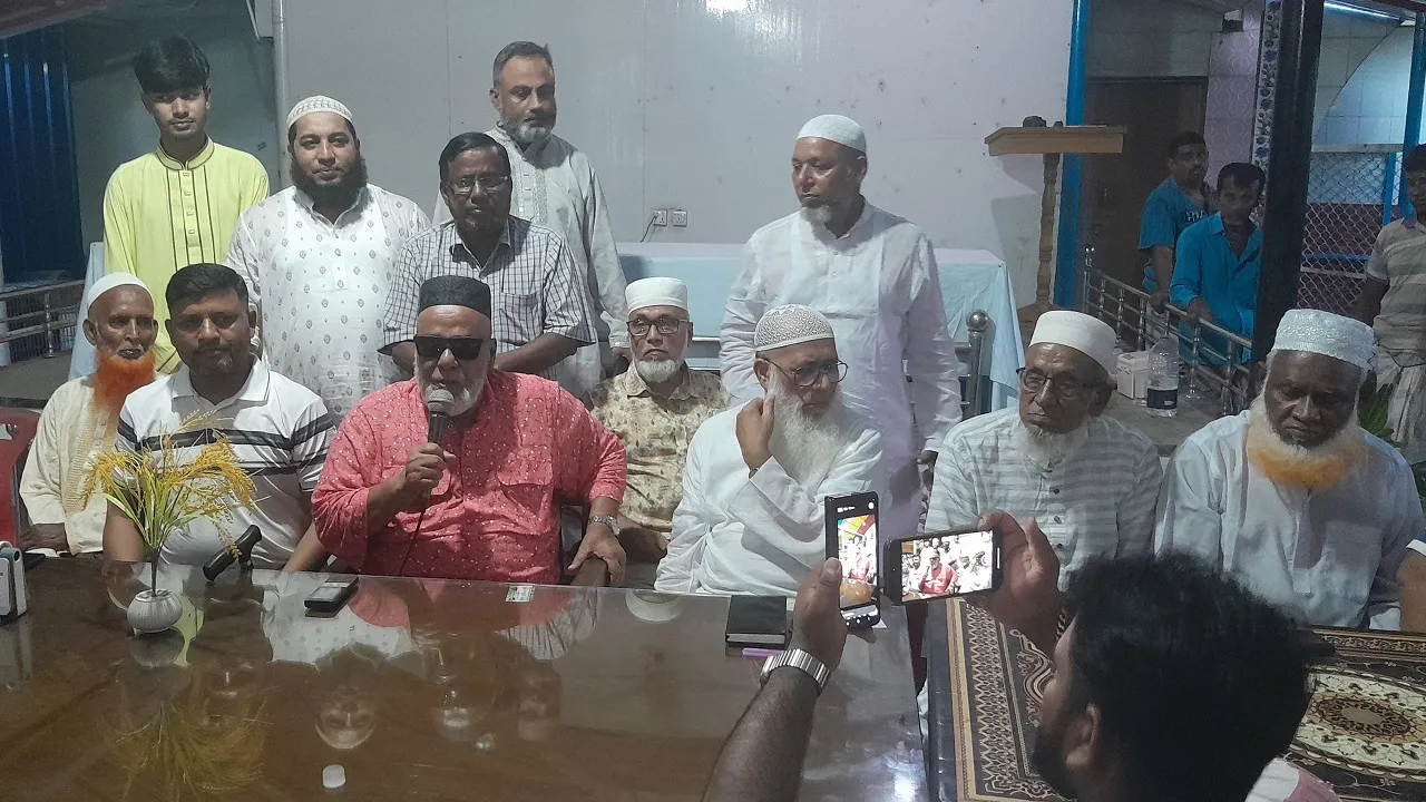 দুর্দিনে যারা দলের সাথে বেইমানি করে নাই তারাই প্রকৃত কর্মী