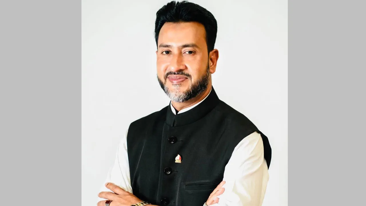 বিমানবন্দর থেকে আটক যুবলীগ নেতা