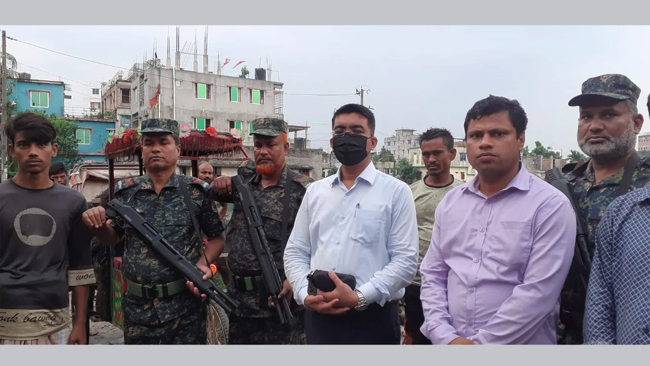 গাজীপুরে ১২০ মণ নিষিদ্ধ আফ্রিকান মাগুর মাছ জব্দ