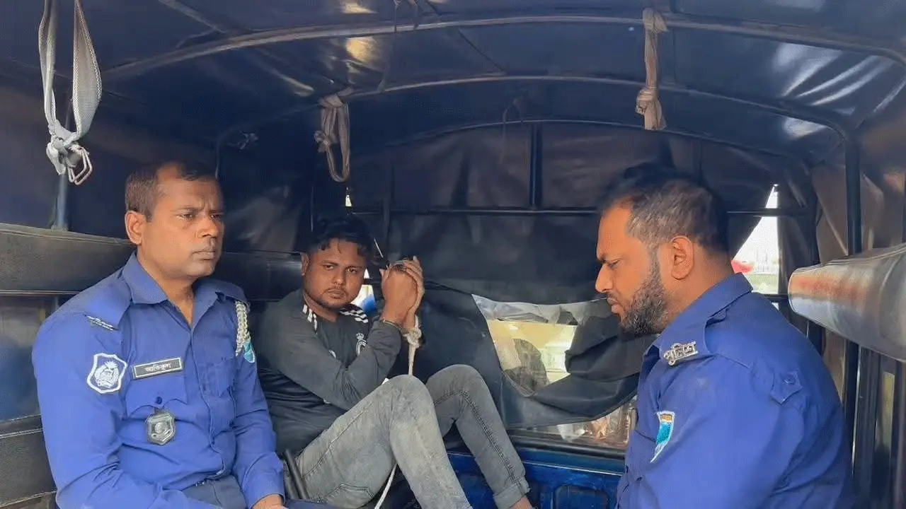 শ্রীপুরে তালাক দেয়ায় ছুরিকাঘাতে স্ত্রীকে হত্যা, স্বামী আটক