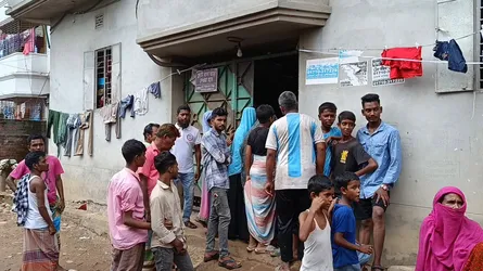 গাজীপুরে কারখানার কর্মকর্তা খুন, তালাবদ্ধ ঘর থেকে রক্তাক্ত লাশ উদ্ধার