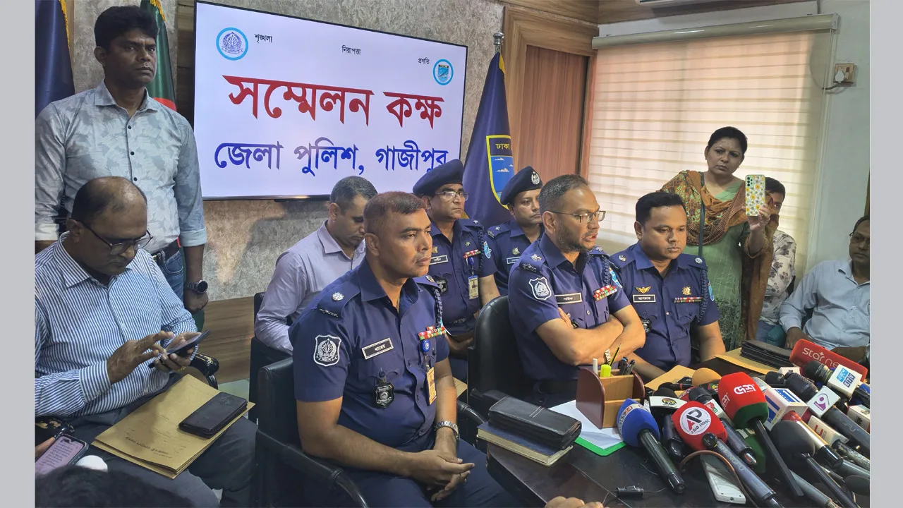 ৫ খুনের পর পদ্মায় ঝাঁপ, সামনে এলো চাঞ্চল্যকর তথ্য