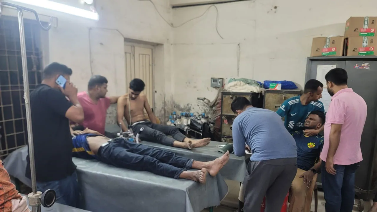 টঙ্গীর টাম্পাকো ফয়েলস কারখানায় আবারো আগুন, গ্যাসের গন্ধে অসুস্থ ৫ শ্রমিক