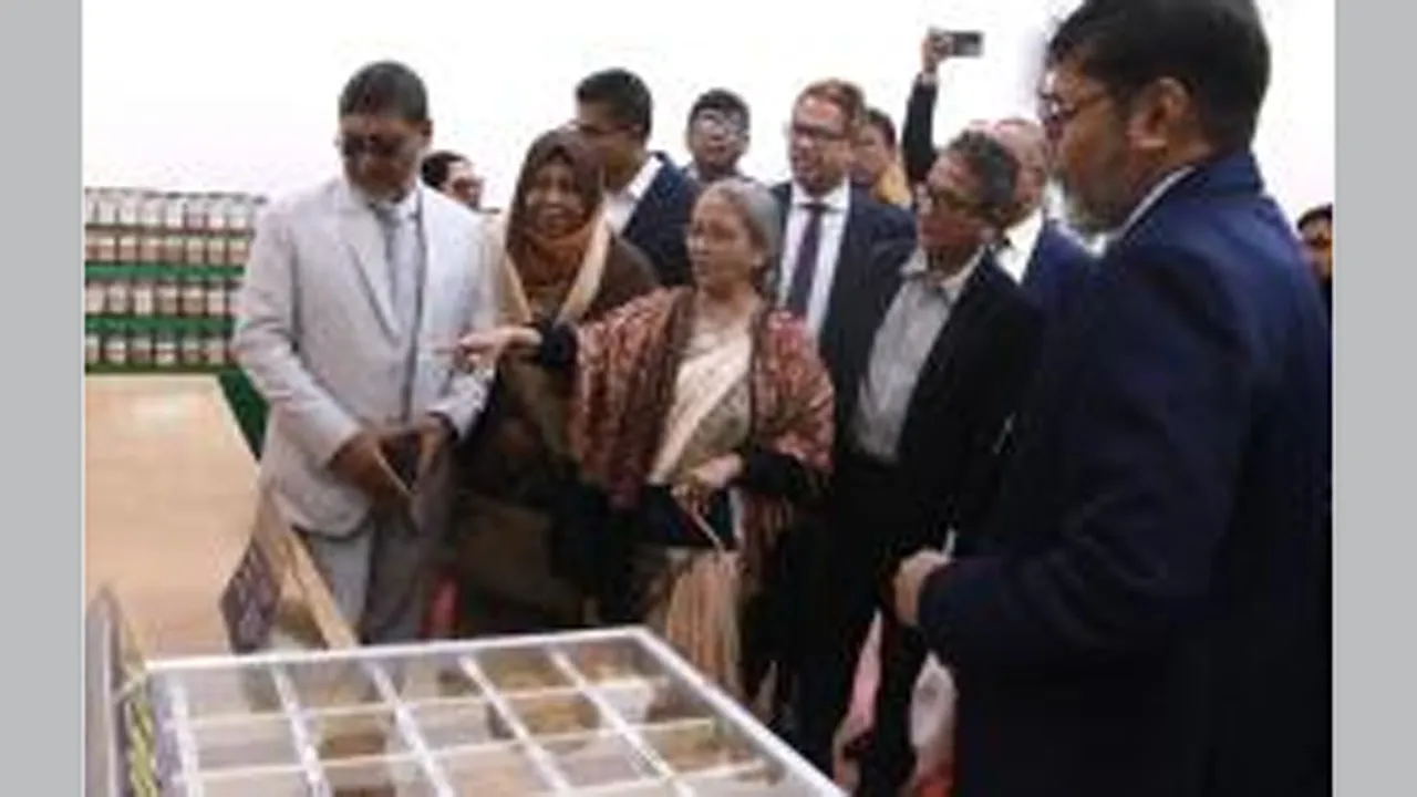 দেশীয় জাত বিদেশে সংরক্ষণের চেয়ে আমাদের নিজেদের সংরক্ষণ ব্যবস্থা উন্নত করতে হবে