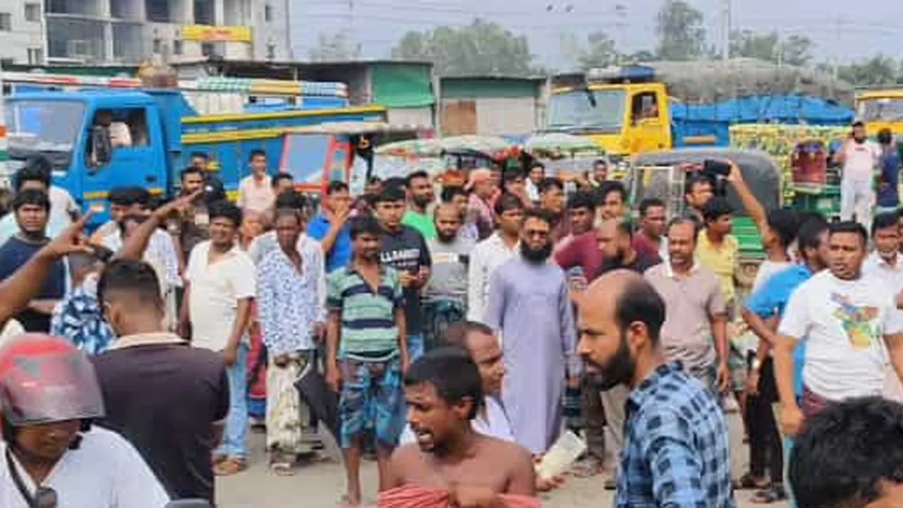 গাজীপুরে সিমেন্ট মিক্সচার গাড়ির চাপায় যুবক নিহত