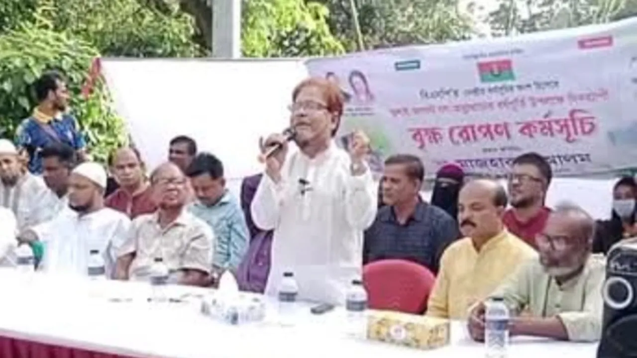 গাজীপুরে ফ্যাসিস্ট পতনের বর্ষপূর্তিতে দিনব্যাপী বৃক্ষ রোপন কর্মসূচি