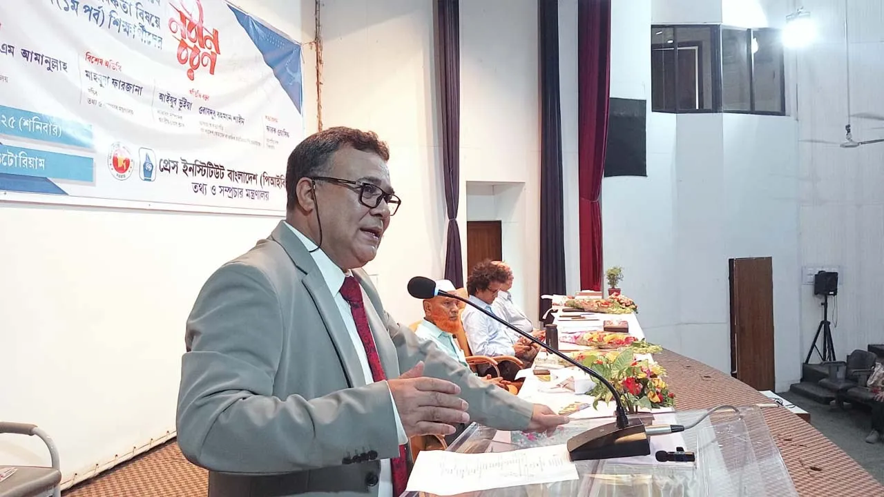 ‘গণমাধ্যমের স্বাধীনতার কোনো বিকল্প নেই’