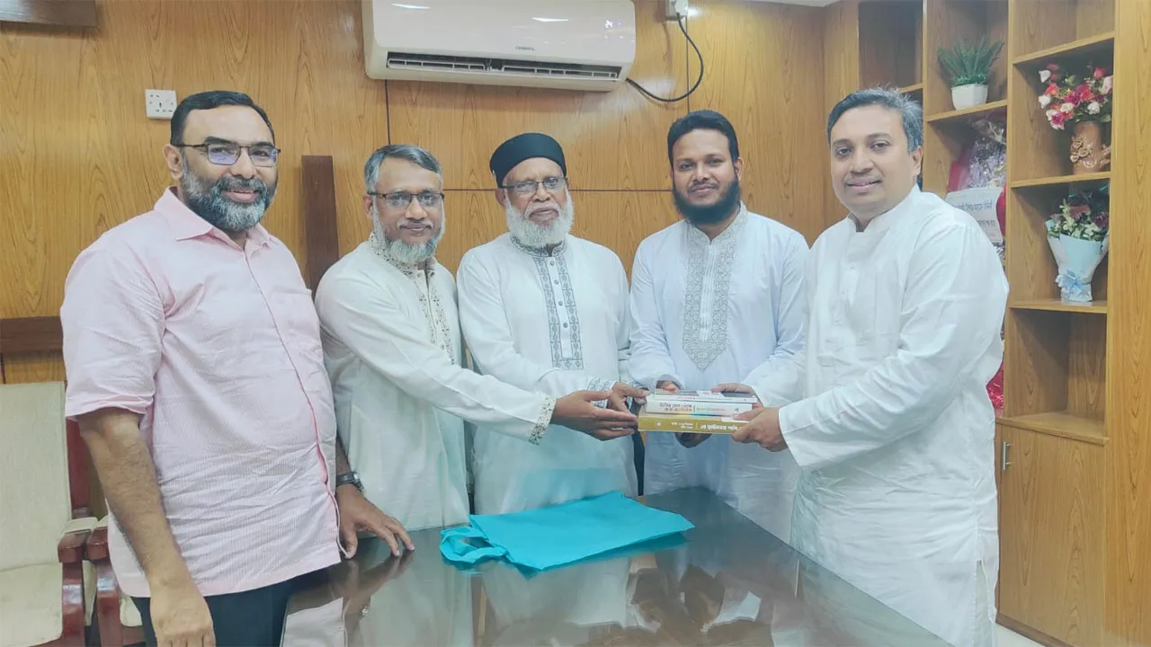 গাজীপুর জেলা পরিষদ চেয়ারম্যানের সাথে জামায়াতের সৌজন্য সাক্ষাৎ
