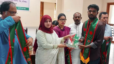 ঘিওরে জুলাই গণঅভ্যুত্থানে শহীদ পরিবার ও জুলাই যোদ্ধাদের সংবর্ধনা