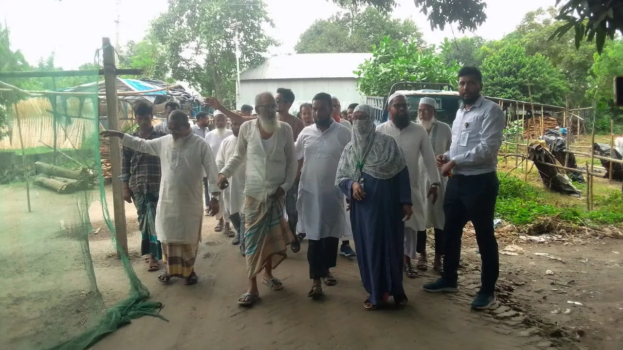 গোয়ালন্দে ভাঙনকবলিত ফেরিঘাট এলাকা পরিদর্শনে এমপি নুরুননেসা সিদ্দিকা
