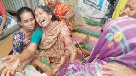 গাজীপুরে ৫ জনকে গলা কেটে হত্যা, গোপালগঞ্জে জানাজা ও দাফন সম্পন্ন