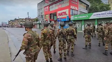 গোপালগঞ্জে রাত ৮টা থেকে কারফিউ বলবৎ থাকবে