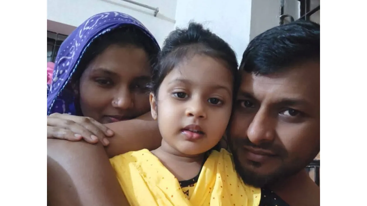 গৌরনদীতে বাসের ধাক্কায় একই পরিবারের তিনজন নিহত
