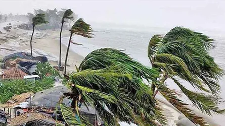 দুপুরের মধ্যে ৬০ কিলোমিটার বেগে ঝোড়ো হাওয়ার পূর্বাভাস
