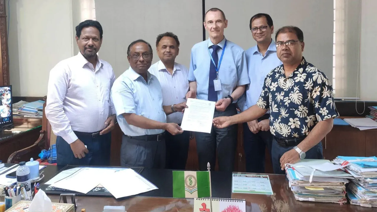 হাবিপ্রবি ও জার্মানির ইউনিভার্সিটি অব দুসেলদর্ফ এর মধ্যে সমঝোতা স্মারক স্বাক্ষর
