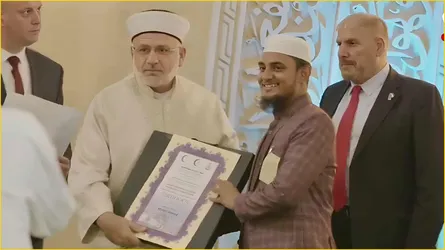 এবার বাংলাদেশে পড়ুয়া ভারতীয় ক্বারীর বিশ্বজয়