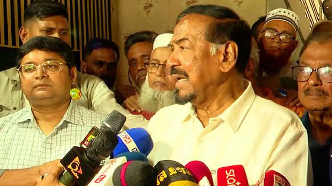 গণতন্ত্র ও সুশাসন প্রতিষ্ঠায় কাজ করছে সরকার : স্পিকার
