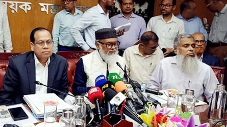 হজের ৩ প্যাকেজ ঘোষণা, খরচ কমলো