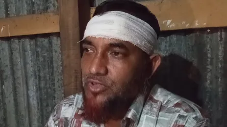 বরগুনার আমতলীতে শিক্ষক ও ছাত্রকে আওয়ামী লীগ নেতার মারধর