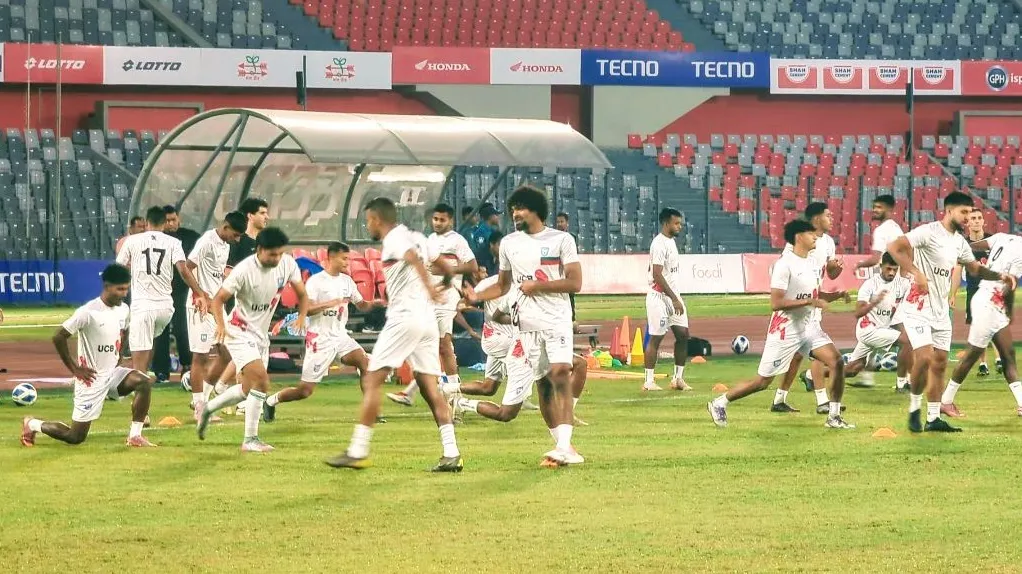 ভারতের সাথে জয়ের প্রত্যাশা হামজা-জামালদের
