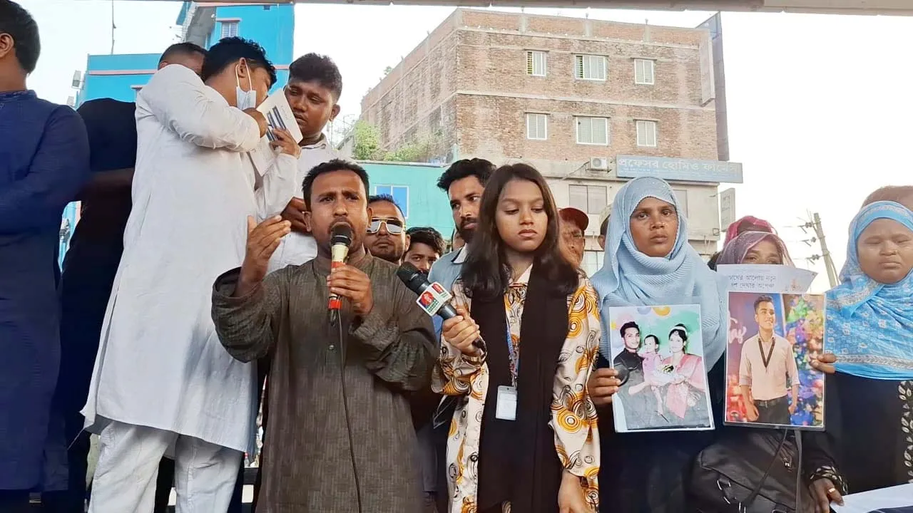 আ’লীগকে পুনর্বাসনের চেষ্টা করে অনেকেই জুলাই শহীদদের রক্তের সাথে বেঈমানি করছে