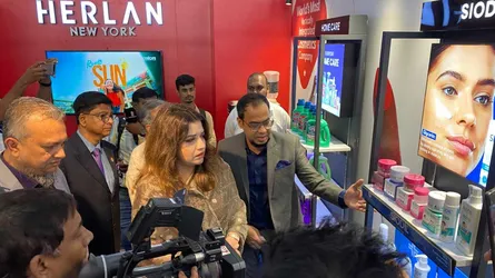 রিমার্কের পথ ধরে কসমেটিকস খাতে রপ্তানির সম্ভাবনা দেখছেন শামা ওবায়েদ