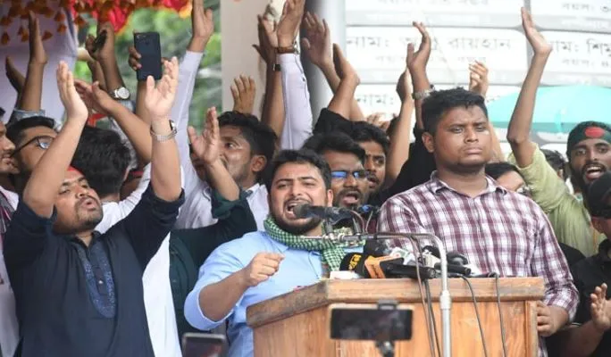 যারা জুলাইয়ের কথা সংবিধানে চায় না, তারা মুজিববাদের পাহারাদার : নাহিদ ইসলাম