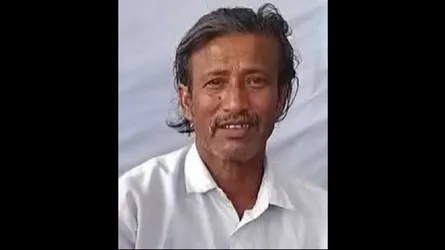 আম কুড়াতে গিয়ে মোটরসাইকেলের ধাক্কায় কৃষক নিহত