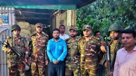 হাতিয়ায় অবৈধ পথে পাচারের ৬৭০ বস্তা সার জব্দ
