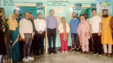 মিঠাপুকুরে জাতিসঙ্ঘের ইউনিট প্রধানের ইউনিয়ন পরিষদ পরিদর্শন