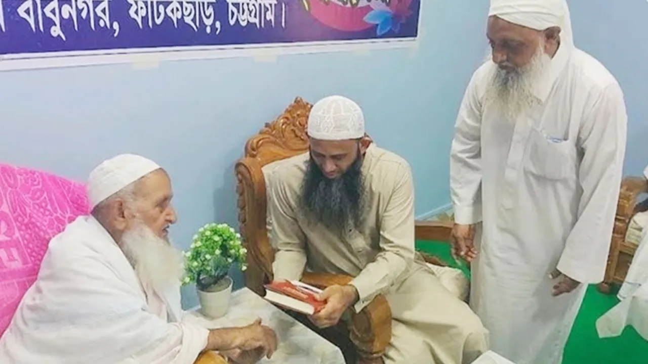 হেফাজতের আপত্তিকে ‘গঠনমূলক পরামর্শ’ বললেন ধর্ম প্রতিমন্ত্রী