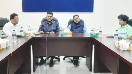 দুই দেশের সম্পর্কের মাধ্যমে ভিসা জটিলতার সমাধান করা হবে