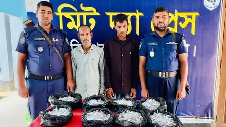 হিলিতে ২ মাদককারবারি আটক