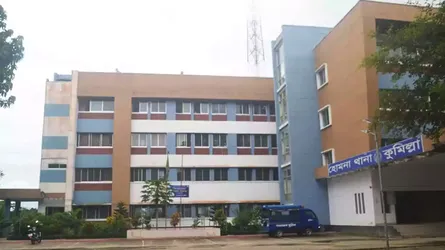 কুমিল্লায় মাজারে হামলার ঘটনায় দুই সহস্রাধিক লোকের বিরুদ্ধে মামলা