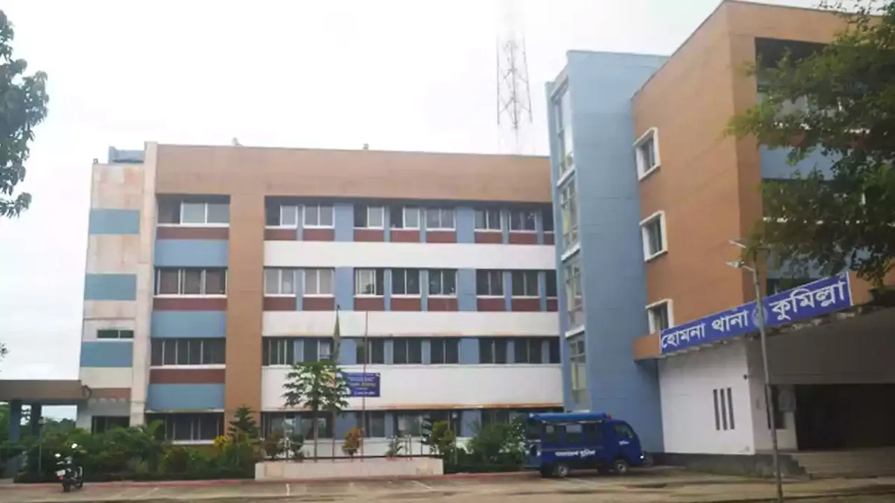 কুমিল্লায় মাজারে হামলার ঘটনায় দুই সহস্রাধিক লোকের বিরুদ্ধে মামলা