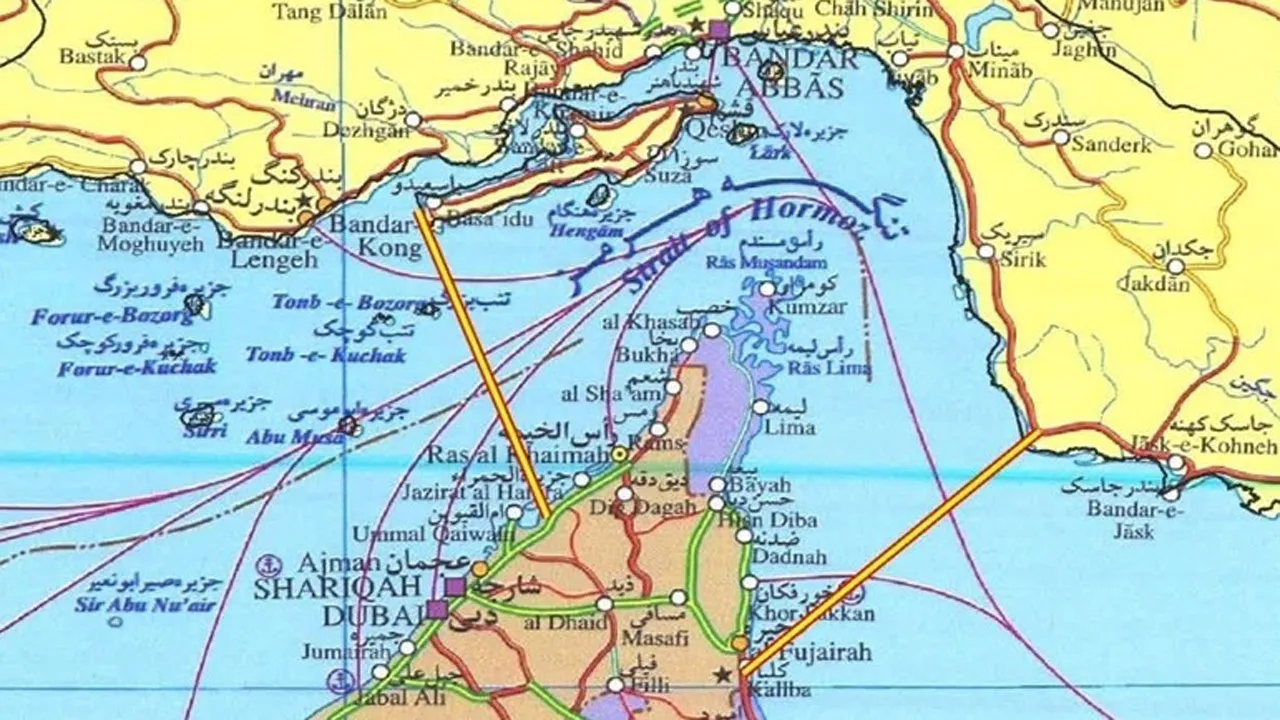 হরমুজ প্রণালীতে ইরানের নতুন নিয়ন্ত্রণ সীমা