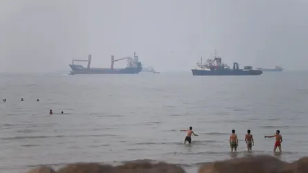 উপসাগরীয় তেল ও গ্যাসের সরবরাহ সচল রাখতে হরমুজের বিকল্প সম্ভব?