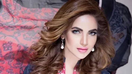 পাকিস্তানে ফ্ল্যাট থেকে অভিনেত্রী হুমাইরা আসগরের লাশ উদ্ধার