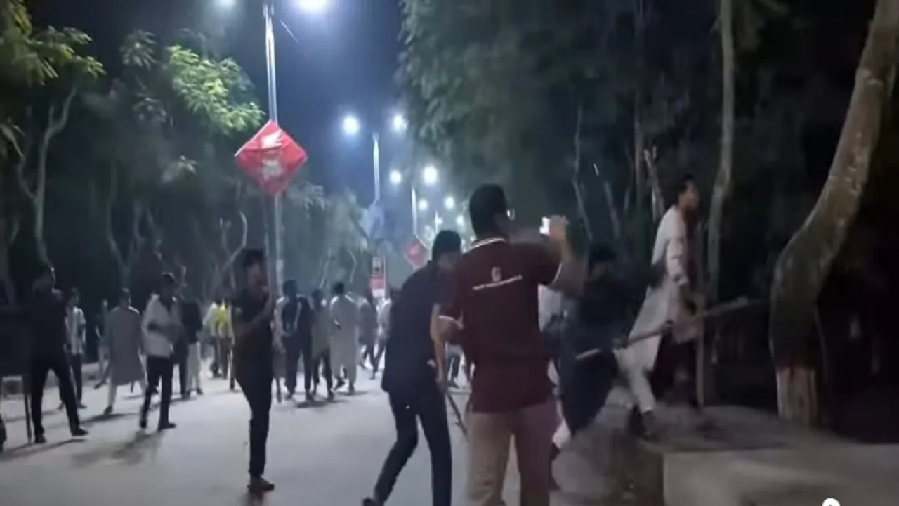 রোকেয়া বিশ্ববিদ্যালয়ে শিবিরের জুলাই প্রদর্শনীতে ছাত্রদলের বাধা, দফায় দফায় সংঘর্ষ