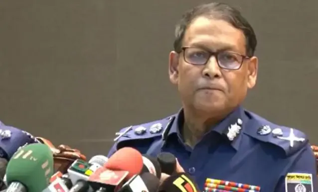 আসামির সংখ্যা বাড়িয়ে দেয়া বন্ধ করতে পারছি না : আইজিপি