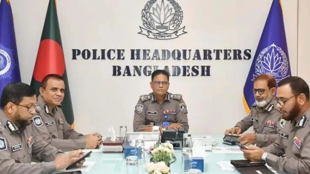 ছিনতাই, চাঁদাবাজি ও মাদক বন্ধে কঠোর পদক্ষেপ গ্রহণ : আইজিপি