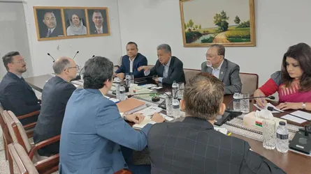 বিএনপির সাথে আইএমএফ প্রতিনিধিদলের সাক্ষাৎ