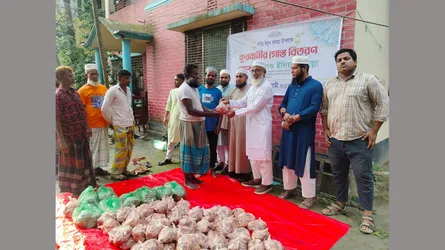 আড়াইহাজারে অসহায়দের মাঝে কুরবানির গোশত বিতরণ করল জামায়াত