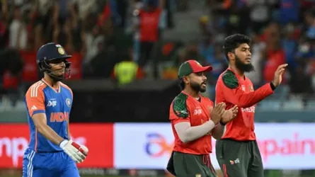 রিশাদের জোড়া উইকেট, উদযাপনের উপলক্ষ পেলো বাংলাদেশ