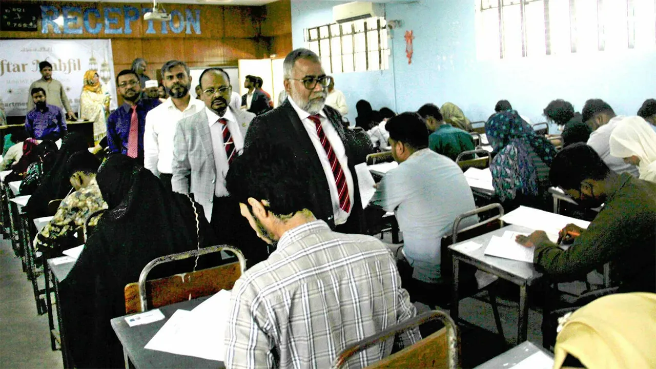গুচ্ছ পদ্ধতিতে ‘সি’ ইউনিটের ভর্তি পরীক্ষা সম্পন্ন, ইবি কেন্দ্রে উপস্থিতি ৮৯ শতাংশ